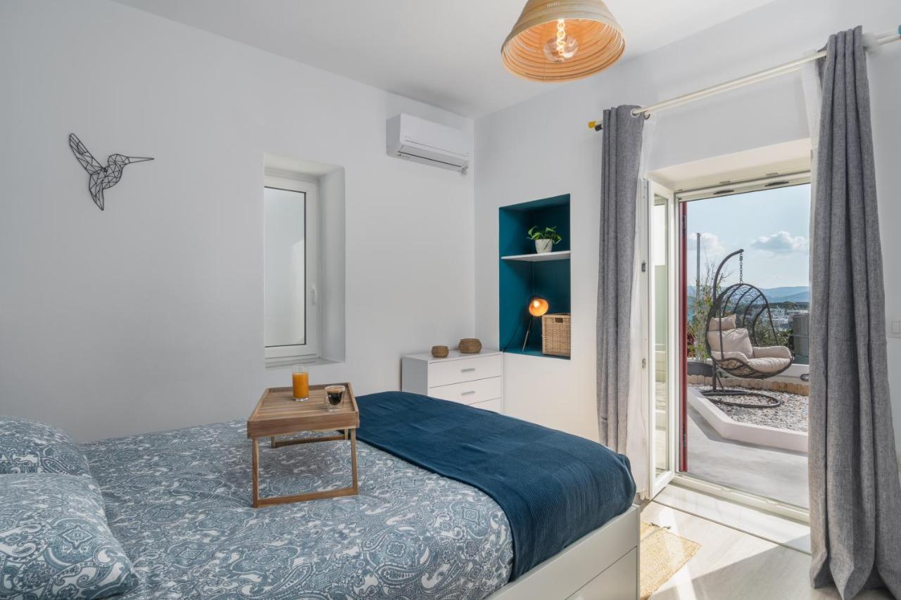Milos Guesthouse Triovasalos Exterior photo
